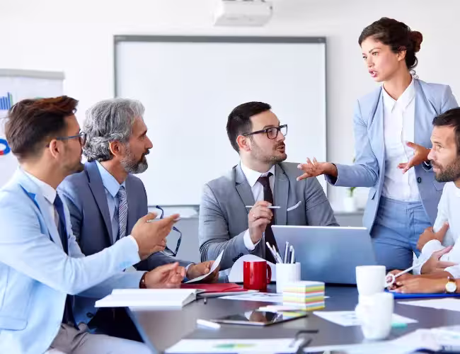 10 Razones Estrat�gicas para Contratar a un Contador P�blico Colegiado (CPC) en Arequipa